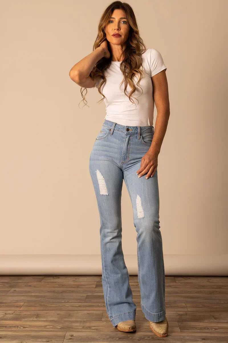 Kimes Ranch Women's Jennifer Sugar Fade Jeans